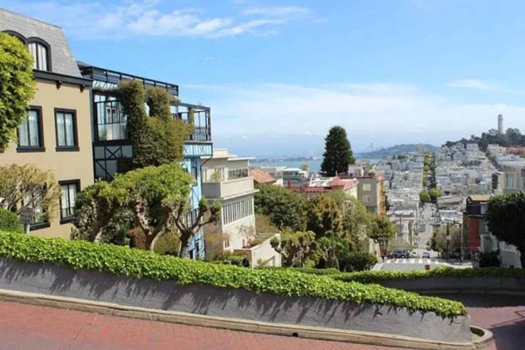 Coit Tower / North Beach Urban Hike